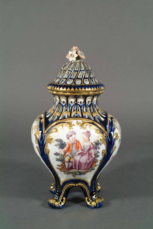 Potpourri Jar with Lid