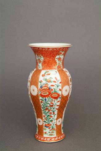 Scarlet "Japan" vase [4 of 5]