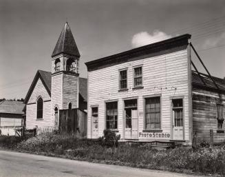 Judge Walker's Gallery, Elk