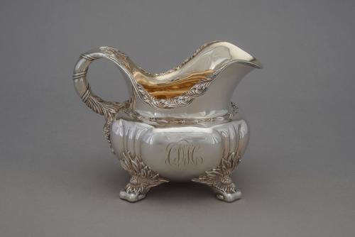 Creamer with gilt interior