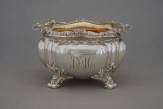 Waste bowl with gilt interior