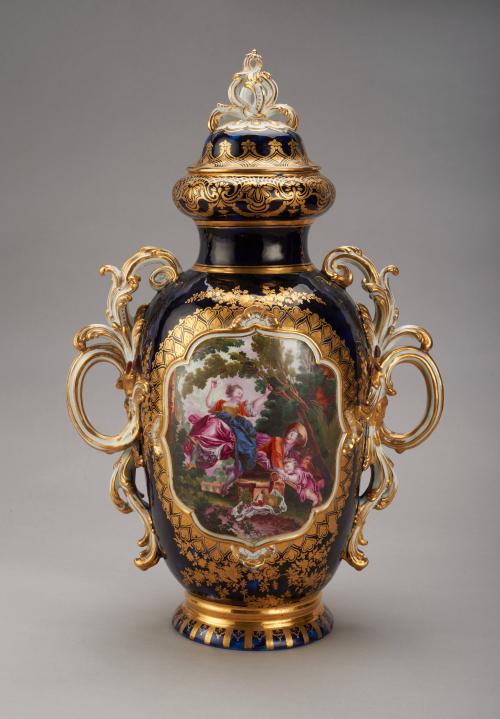 Vase with cover