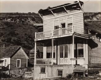 Albion, North Coast