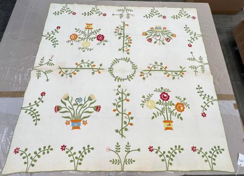 American applique quilt