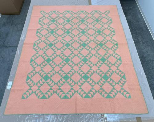 American pieced quilt